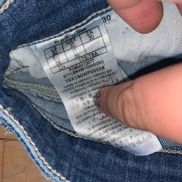 Guess shorts - Picture 4 of 5